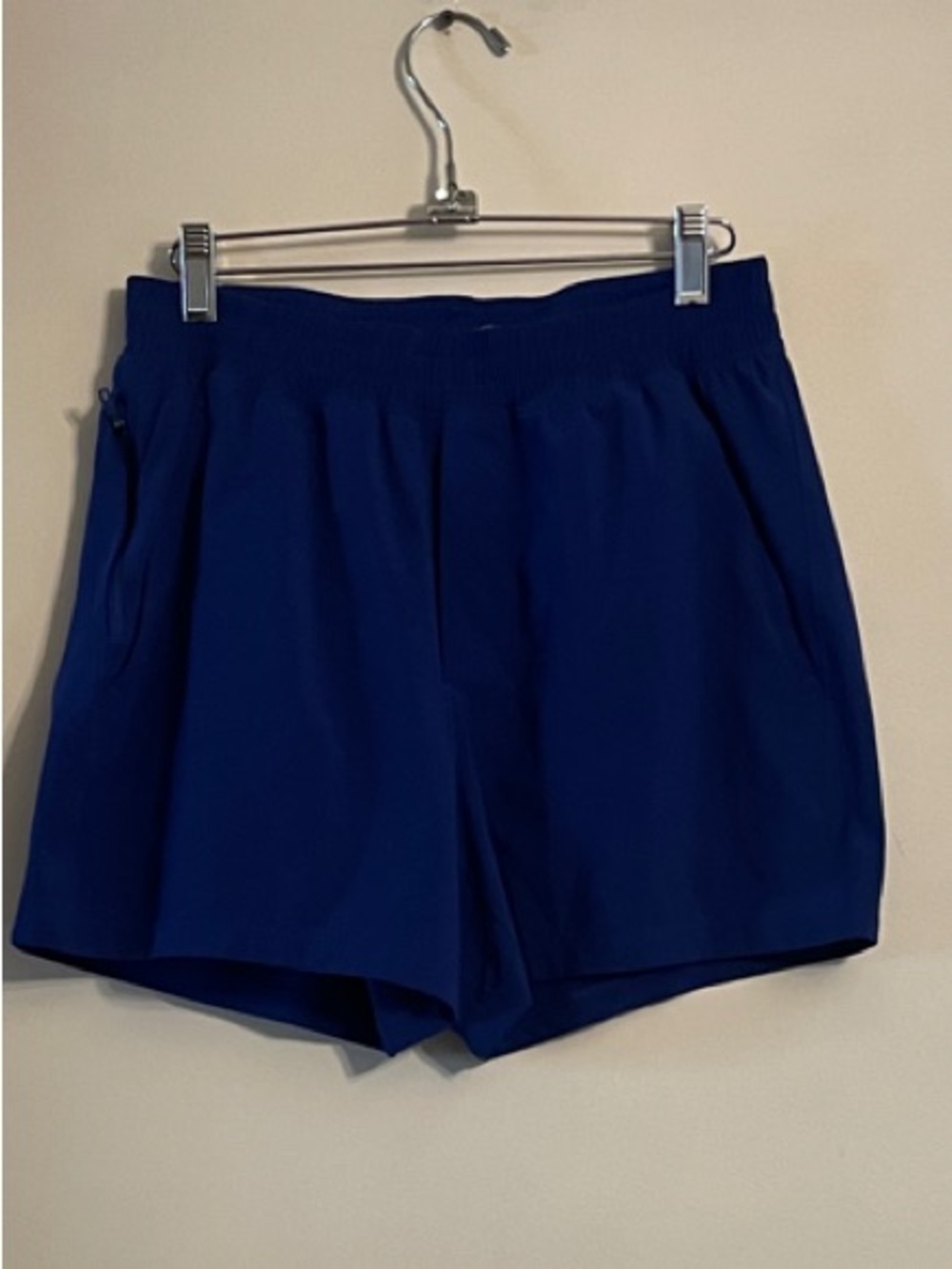 lululemon athletica Women's Athletic Shorts in Deep Blue